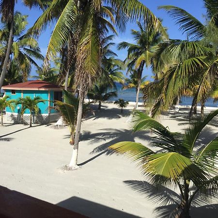 Blue Marlin Beach Resort Dangriga Exterior foto